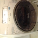 ドラム式洗濯機、乾燥機機能付き（交渉中・キャンセル待ちのみ受付可）