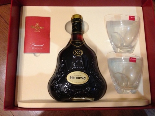 Hennessy ヘネシー XO 700ml バカラグラス付
