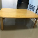 木製折りたたみ式テーブル