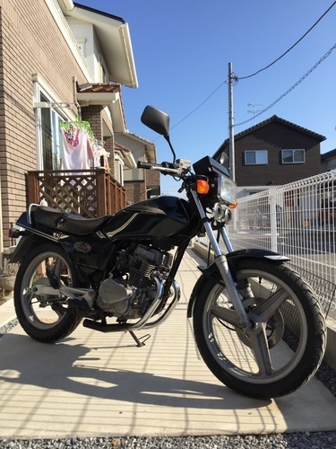 CB125T