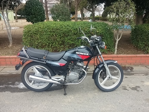 ホンダ CB25T 2気筒 高回転エンジン