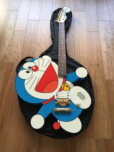 ドラえもんギター