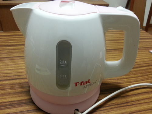 《商談中》T-fal電機ケトル譲ります
