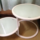 円形 乳白色ガラス サイド2段テーブル