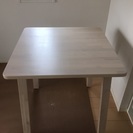 IKEAの新作テーブル(2人用)