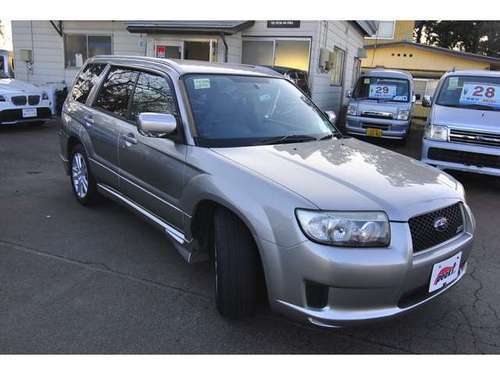 スバル フォレスター 2 0 クロススポーツ I 4wd シルバー クロカン ｓｕｖ ピーク ワン 東置賜のフォレスターの中古車 ジモティー
