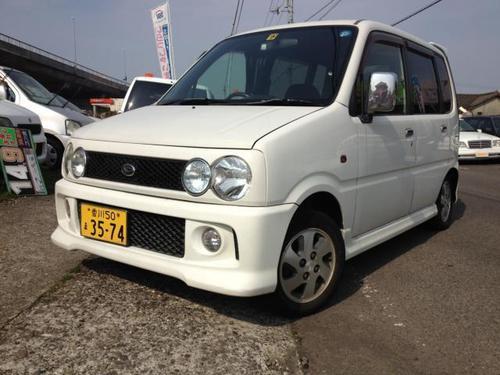 ダイハツ ムーヴ カスタムL （ホワイト） ハッチバック軽自動車