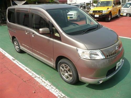 日産 セレナ 2 0 rs 4wd グレー ミニバン ｇカーズ 諏訪のセレナの中古車 ジモティー