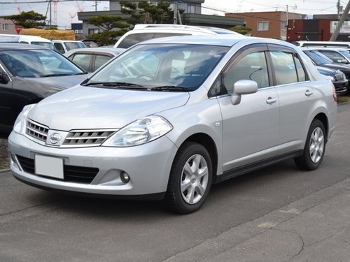 日産 ティーダラティオ 1 8 18g純正6速 シルバー セダン カーショップ ウィル 札幌の日産の中古車 ジモティー
