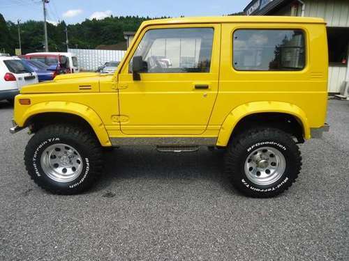 スズキ ジムニー 660 Hc 4wd イエロー クロカン ｓｕｖ軽自動車 カーデイズ宇都宮 宇都宮のジムニーの中古車 ジモティー