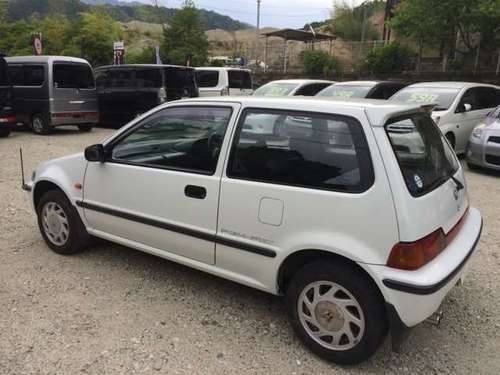 ホンダ シティ 1 3 Cr I ホワイト ハッチバック イミテーション 筑紫のホンダの中古車 ジモティー