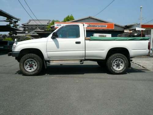 トヨタ ハイラックス Sキャブ3 0デイ ゼル標準ボデイ4wd ホワイト ピックアップトラック 木村モータース 山鹿のトヨタの中古車 ジモティー トヨタ ハイラックス Sキャブ3 0デイ ゼル標準ボデイ4wd ホワイト ピックアップトラック 木村モータース 山鹿のトヨタの中古車 ジモティー