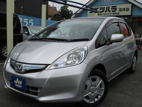 ホンダ フィットハイブリッド 1 3 スマートセレクション純正ナビ シルバー ハッチバック ウエツハラモータース 板橋のその他の中古車 ジモティー