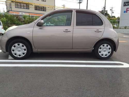 日産 マーチ 1 5 15g ピンクゴールド ハッチバック ｓｔ エスティ 伊賀のマーチの中古車 ジモティー
