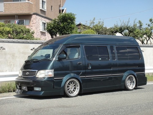 トヨタ ハイエースバン ヴォーグエアロ バニングキャンピング車 グリーン その他 セカンドハウス 太宰府のその他の中古車 ジモティー