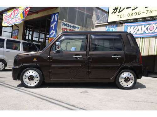 ダイハツ ネイキッド 660 メモリアルエディションローダウン5速車 ブラウン クロカン ｓｕｖ軽自動車 ガレージリバティ 本庄のネイキッド の中古車 ジモティー