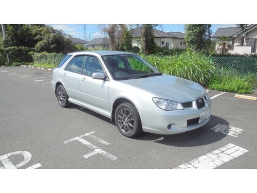 スバル インプレッサスポーツワゴン 1 5i 4wd シルバー ステーションワゴン ヌヴォラーリ 真岡店 真岡のスバルの中古車 ジモティー