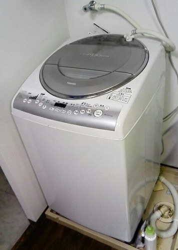 【底値】東芝洗濯乾燥機7.0kg/4.0kg AW-70VF(W)2008年製