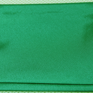 【新品】セーラー服用三角スカーフ　グリーン色。1枚500円。J001