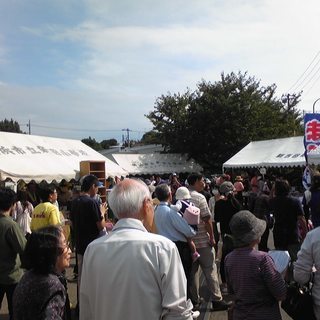 まぐろカツバーガーを食べるだけでも行く価値あり　新吉田地域ケアプ...