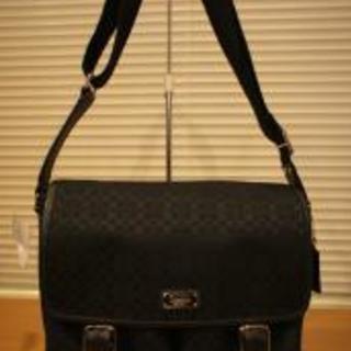 COACH(コーチ)F70283 シグネチャー　スモール　メッセンジャーショルダーバッグ　新品未使用