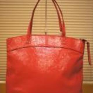 COACH(コーチ)F18900 ラウラ パテントレザー トートバッグ 新品未使用