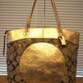 COACH(コーチ)F18870 ローラ シークレット アドマイアー シグネチャー 新品未使用