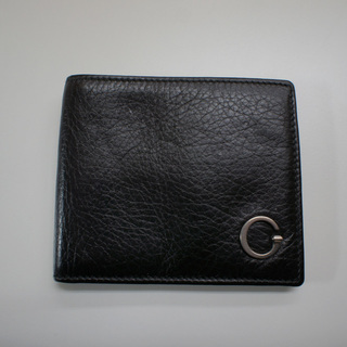 GUCCI(グッチ)二つ折りメンズ財布　アスコットG　型押しカーフ　未使用品