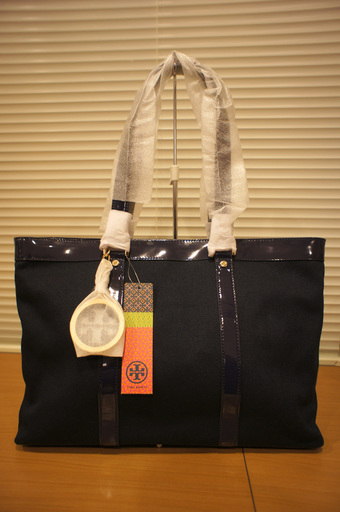 TORY BURCH(トリーバーチ)CANVAS JANE TOTE ネイビー　新品未使用