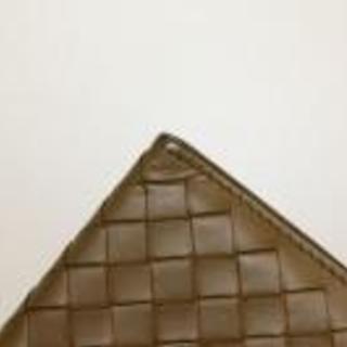 BOTTEGA VENETA(ボッテガヴェネタ) 長財布 ベージュ 中古 ランク「AB」
