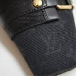 LOUIS VUITTON(ルイ・ヴィトン) モノグラムミニ　パンプス　ブラック　中古「A・B」