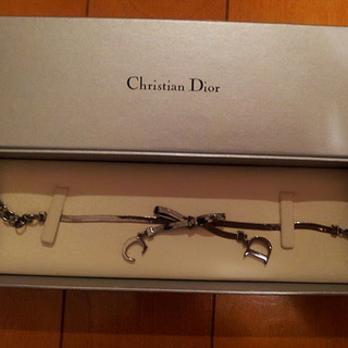 Christian Diorのブレスレッド