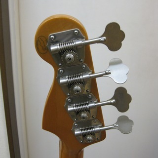 中古ベース　フェンダー プレシジョンベース 　￥130,000