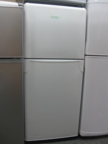 TOSHIBA　冷凍冷蔵庫　YR-12T(WH)　120L　¥14,700