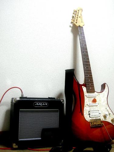 エレキギターセット(Yamaha Pacifica 312+Ariaアンプ) | loja