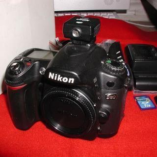 ☆きれい☆10.2Mpデジタル一眼【Nikon】・D80/ボディ