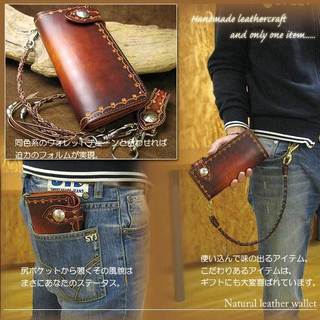 美しいボカシ染めとハンドスタンプが施された大収納ウォレット！ 牛ヌメ革　職人ボカシ手染め仕上げ ハンドスタンピング加工 本物USAインディアンコンチョ　カード大収納 ロングレザーウォレット【メンズ】/長財布