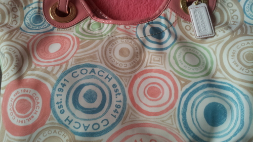 新作COACHマルチカラートート★送料こみ