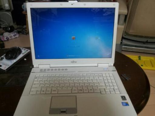 富士通ノートパソコン　Windows7