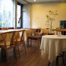 中庭の緑を眺めながら深呼吸をするようなひとときを！貸切できるカフェダイニング - 豊島区