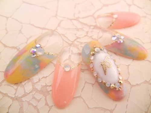 中目黒nico Nailスクールジェルの基礎 １歩先行くアートまで学べる８万円 ニコネイル 中目黒の美容健康の生徒募集 教室 スクール の広告掲示板 ジモティー