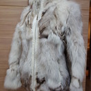シルバーフォックス　毛皮のコート