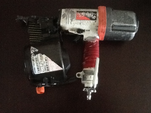 日立工機 NV90AB 常圧 ロール釘打ち機