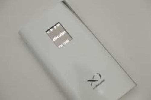 dokomo wifiルーター　L-09C　ホワイト