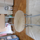ニトリ　折りたたみ式椅子