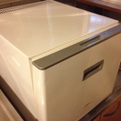 引き出し式小型冷蔵庫