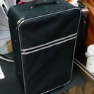 中型ソフトスーツケース（2輪）