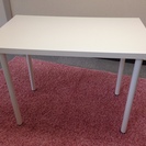 【残り2つ！】IKEA白デスク・テーブル60×100cm 　オフ...