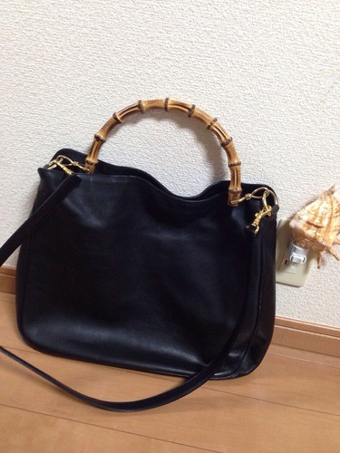 使わないグッチのハンドバッグ譲ります