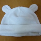 中古　赤ちゃんの帽子（白）　耳とシッポの飾り